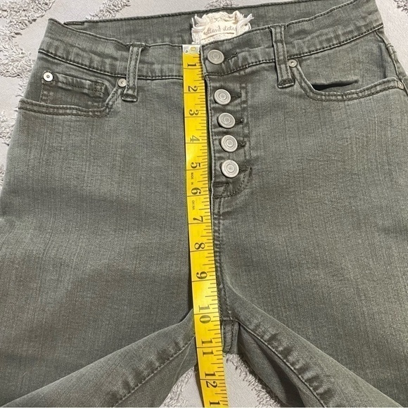 Altar’d State button fly high rise skinny jeans size 3/26 - Picture 5 of 10